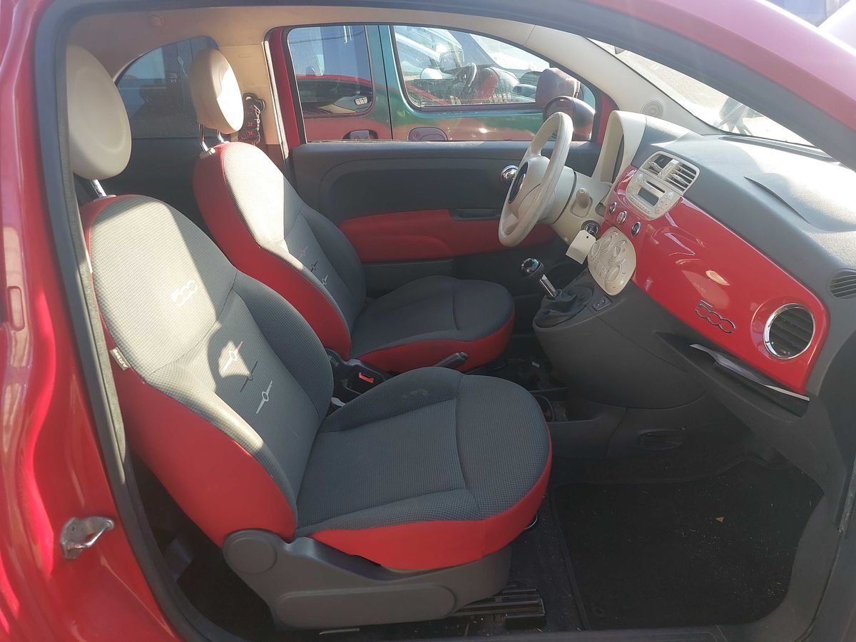 Fiat 500 2015 — photo 11