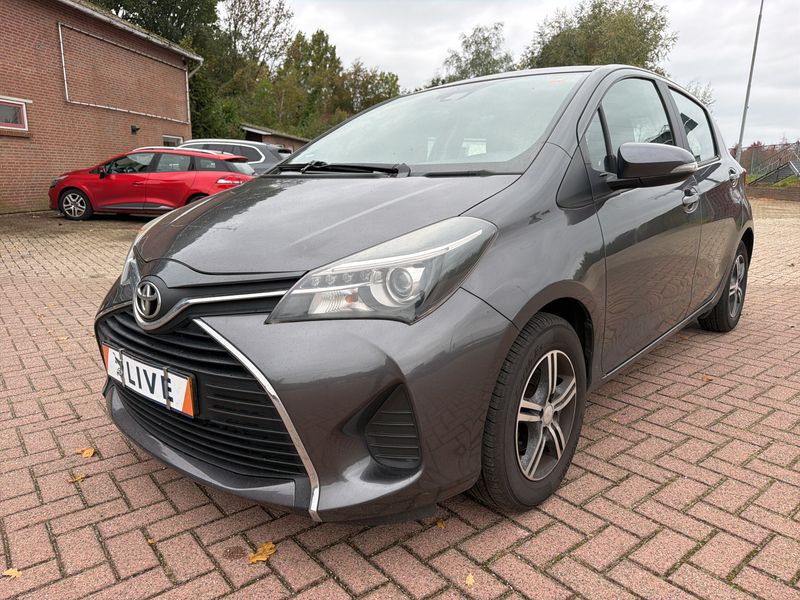 Toyota Yaris 1.0 VVT-i Dynamic