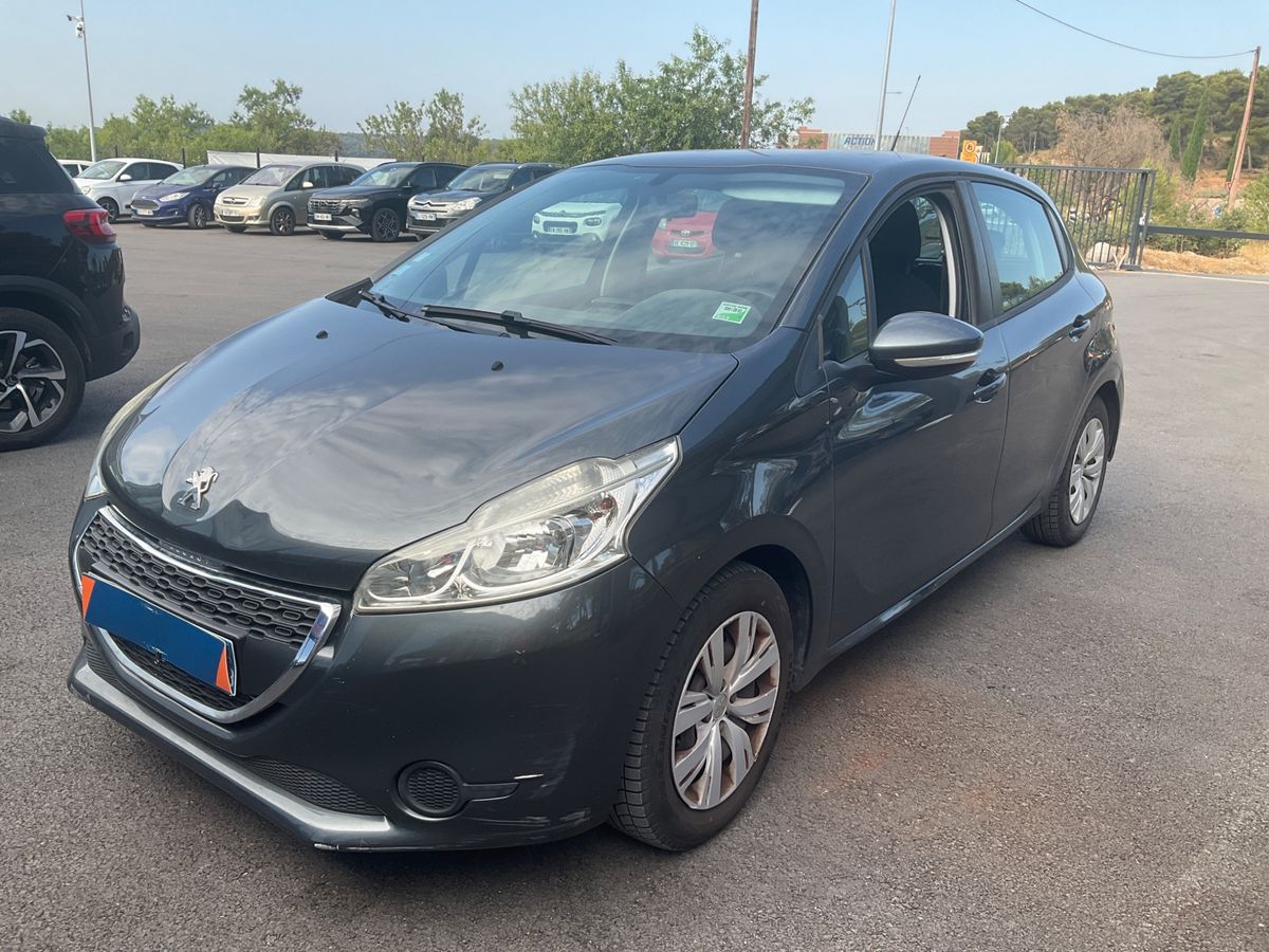 Peugeot 208 2015