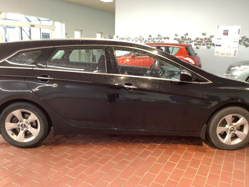Hyundai i40 1.6 Trend Blue — zdjęcie 7