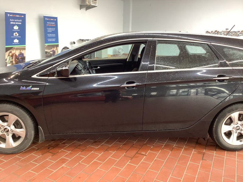 Hyundai i40 1.6 Trend Blue — zdjęcie 4
