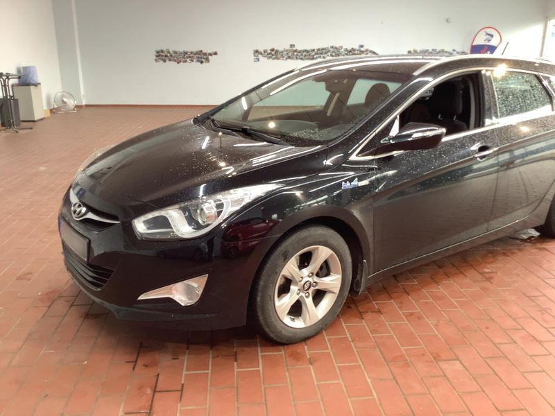 Hyundai i40 1.6 Trend Blue — zdjęcie 2
