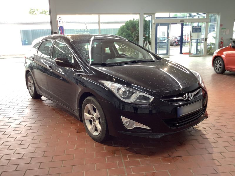 Hyundai i40 1.6 Trend Blue — zdjęcie 8