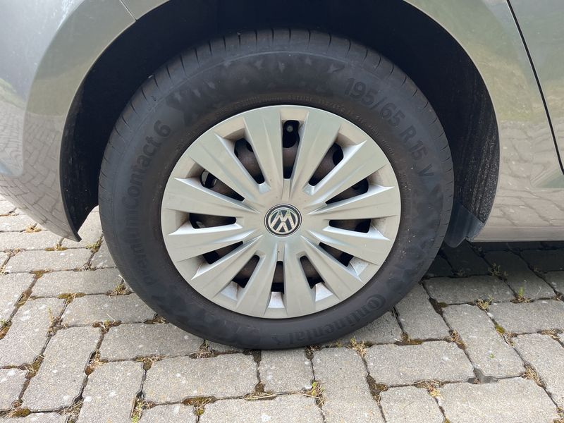 Volkswagen Golf VII 1.2 TSI Trendline BlueMotion Tech — zdjęcie 23