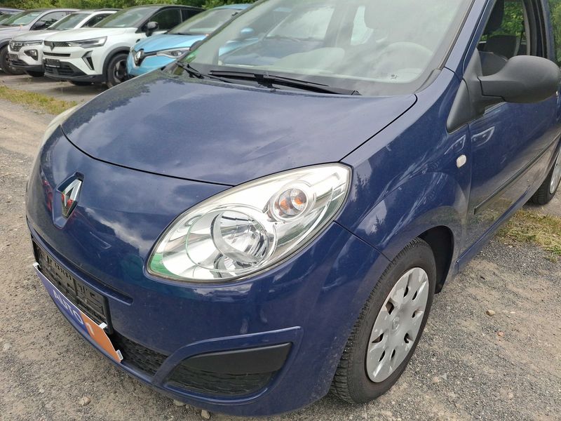 Renault Twingo 1.2 Expression — zdjęcie 2
