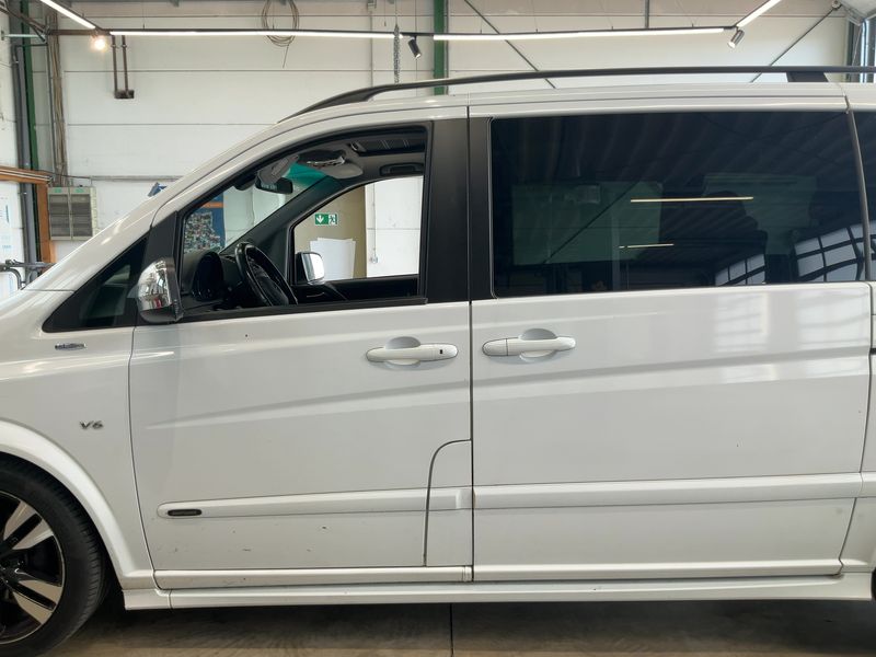 Mercedes-Benz Viano 3.0 CDI lang BlueEfficiency Avantgarde — zdjęcie 4