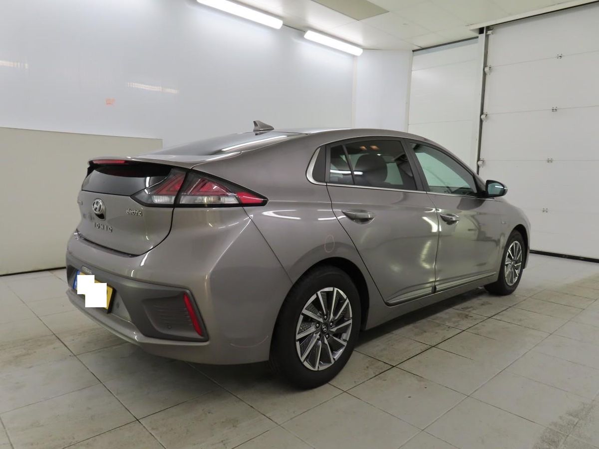 Hyundai IONIQ electric drive 100 kW LEVEL 6