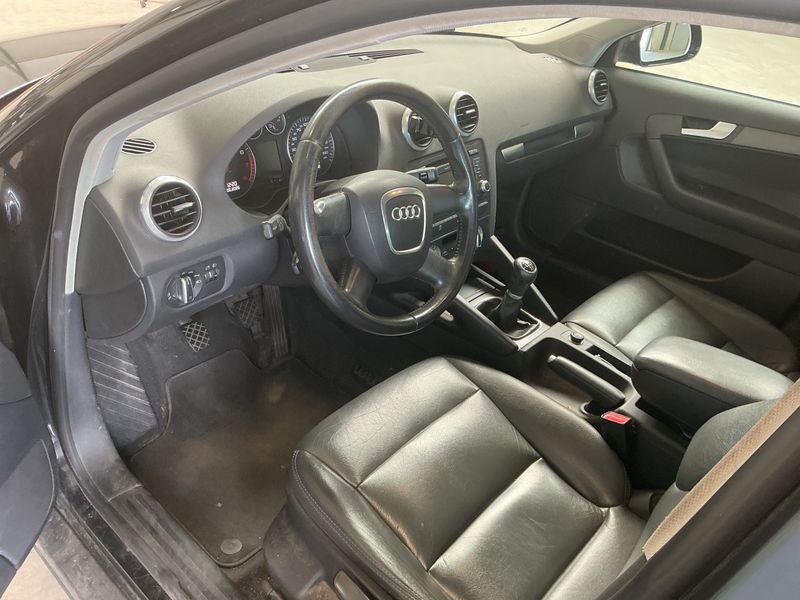 Audi A3 Sportback 1.6 Attraction 2010 – снимка 3
