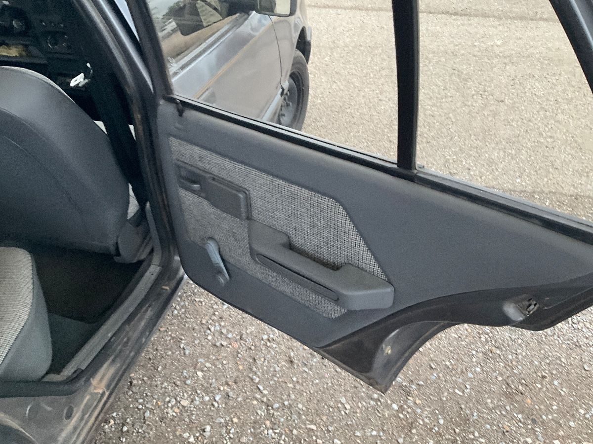 Peugeot 309 1988 — photo 20