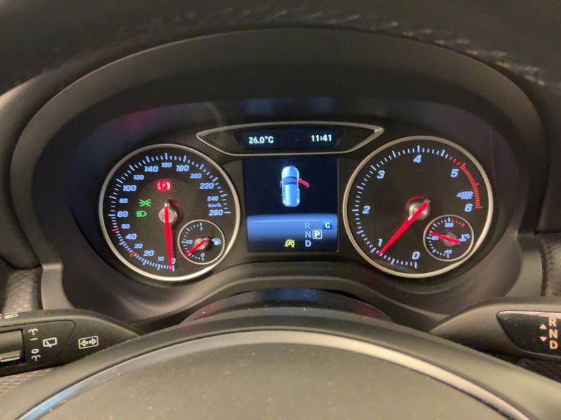 Mercedes-Benz A-Klasse A 180 CDI BlueEfficiency Style — zdjęcie 13