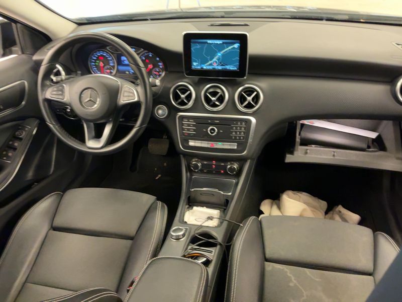 Mercedes-Benz A-Klasse A 180 CDI BlueEfficiency Style — zdjęcie 12
