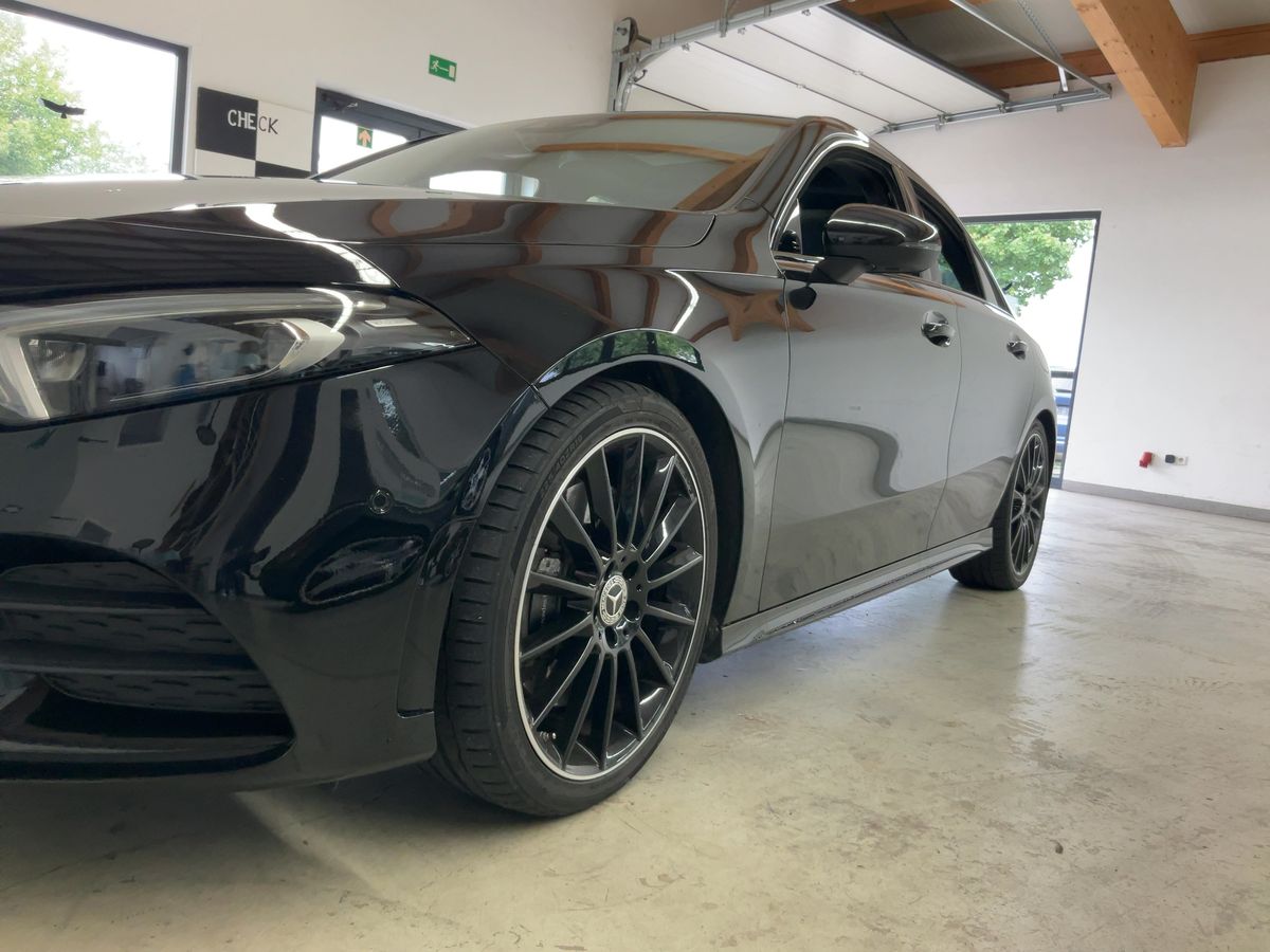 Mercedes-Benz A-Klasse Limousine A 250 4Matic AMG Line