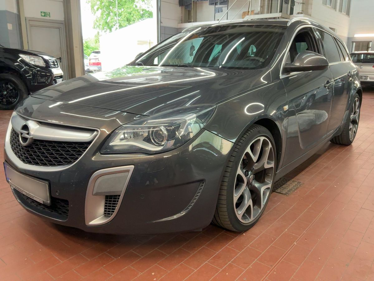 Opel Insignia 2016 — photo 1