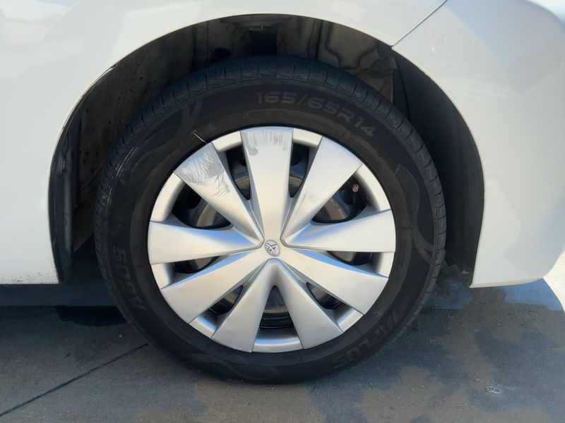 Toyota Aygo 1.0 X-Pro 2019 – снимка 11