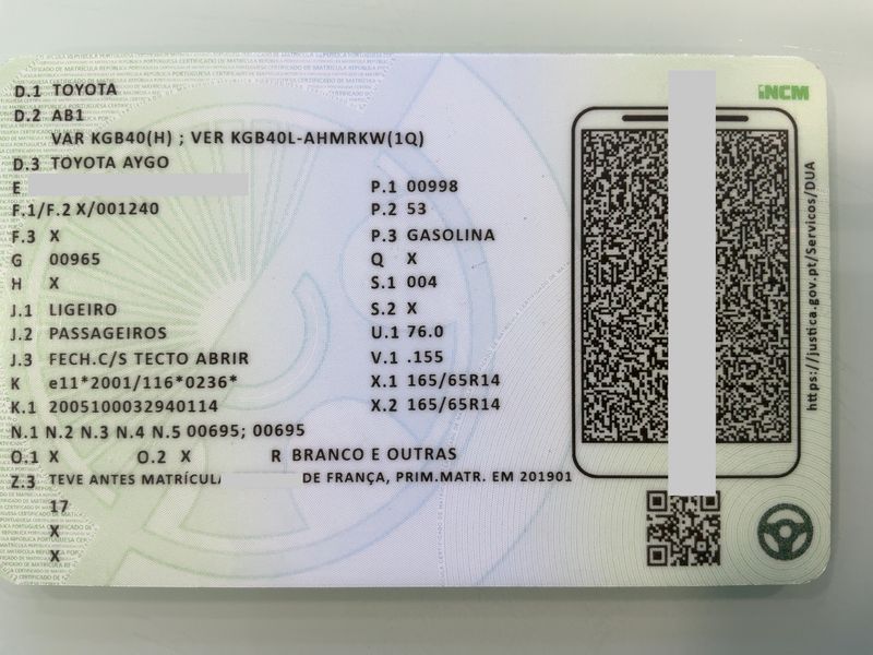 Toyota Aygo 1.0 X-Pro — zdjęcie 16