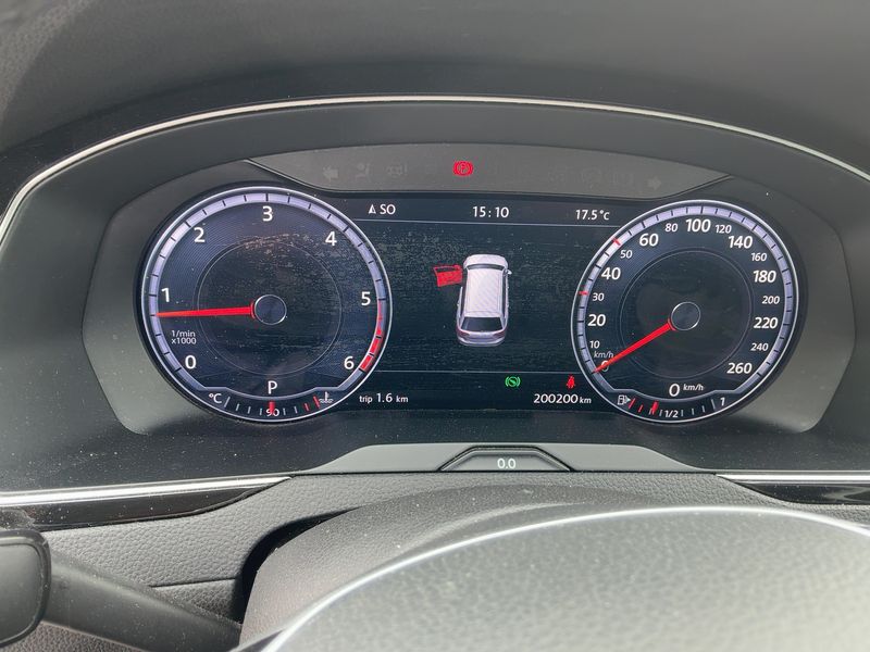 Volkswagen Passat 2.0 TDI Carat BlueMotion Tech — zdjęcie 13