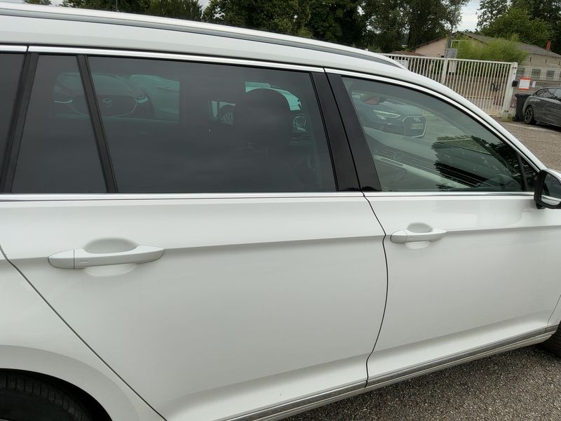 Volkswagen Passat 2.0 TDI Carat BlueMotion Tech — zdjęcie 7