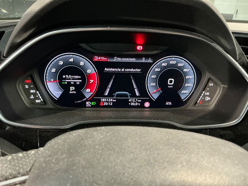 Audi Q3 35 TFSI Black Line — zdjęcie 13