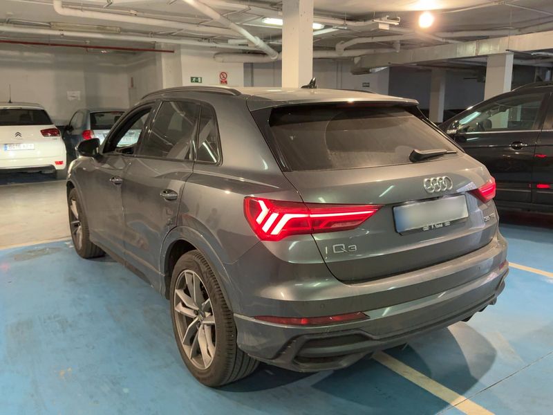 Audi Q3 35 TFSI Black Line — zdjęcie 3