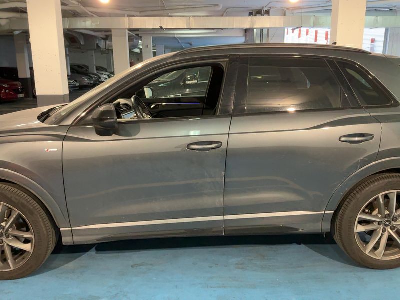 Audi Q3 35 TFSI Black Line — zdjęcie 4