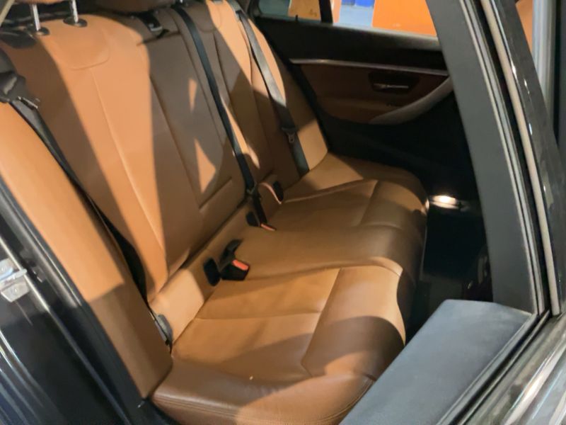 BMW 3er 320d Luxury Line 2016 – снимка 19