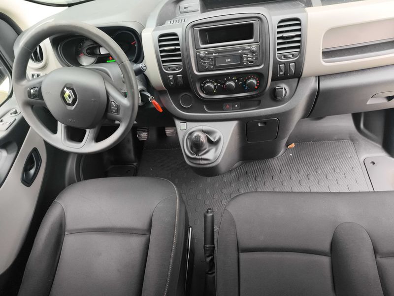 Renault Trafic 1.6 dCi L1H1 2,7t Komfort — zdjęcie 11