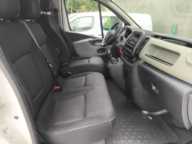 Renault Trafic 1.6 dCi L1H1 2,7t Komfort — zdjęcie 10