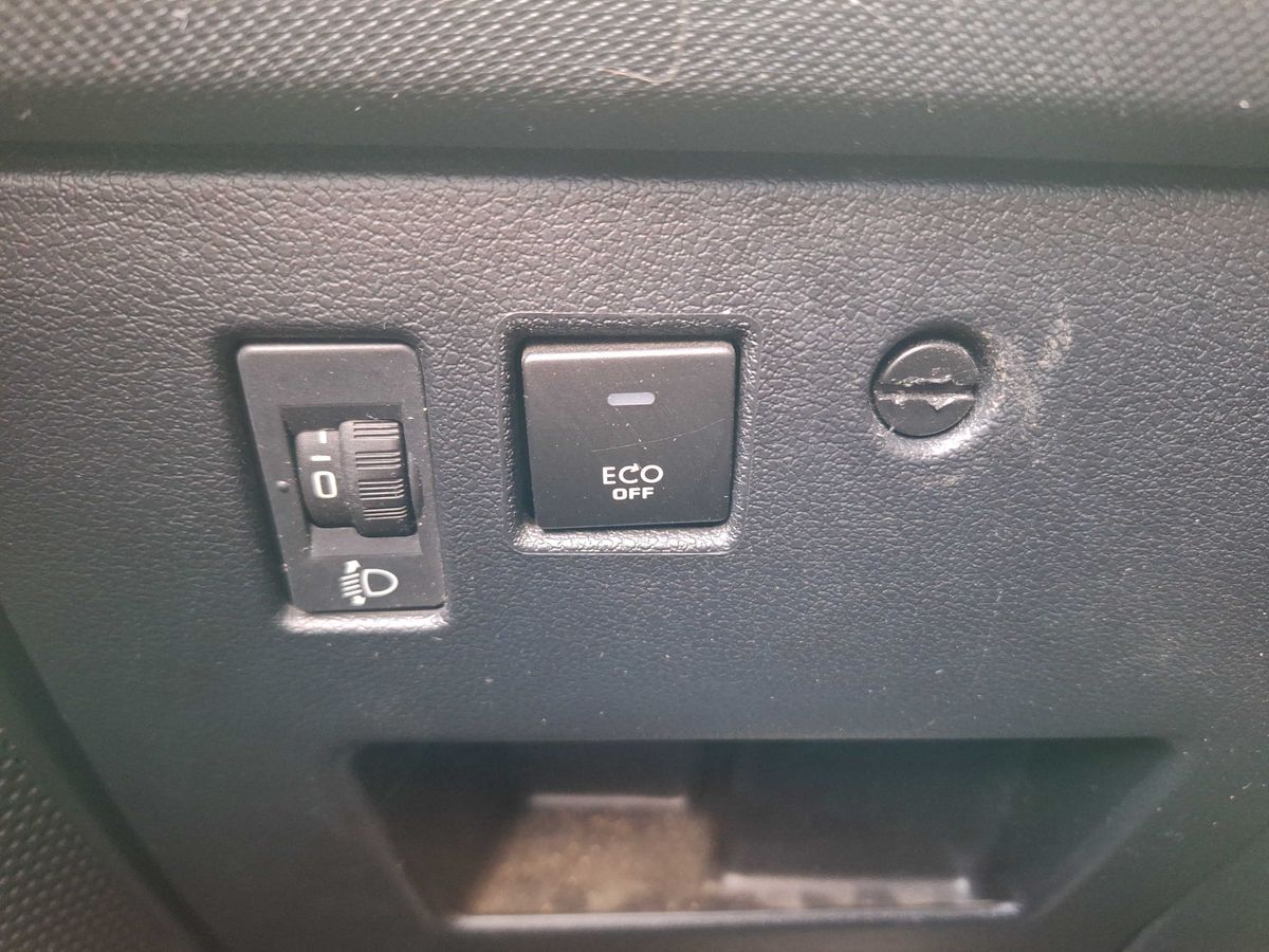 Peugeot 308 2014 — photo 95