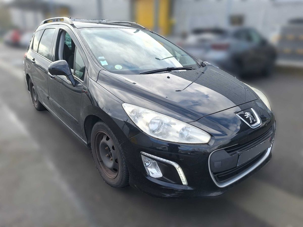 Peugeot 308 2014 — photo 7