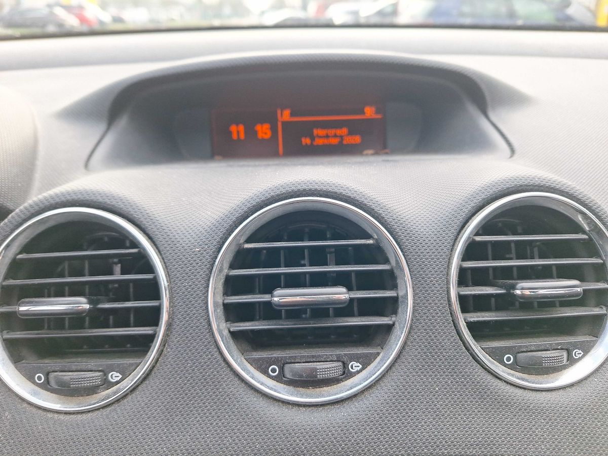 Peugeot 308 2014 — photo 96