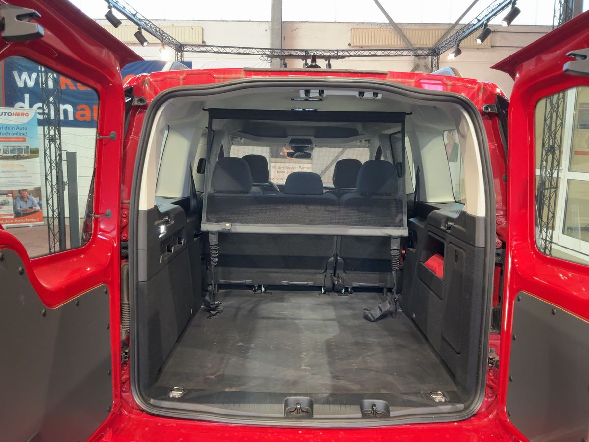 Volkswagen Caddy 2024 — photo 16