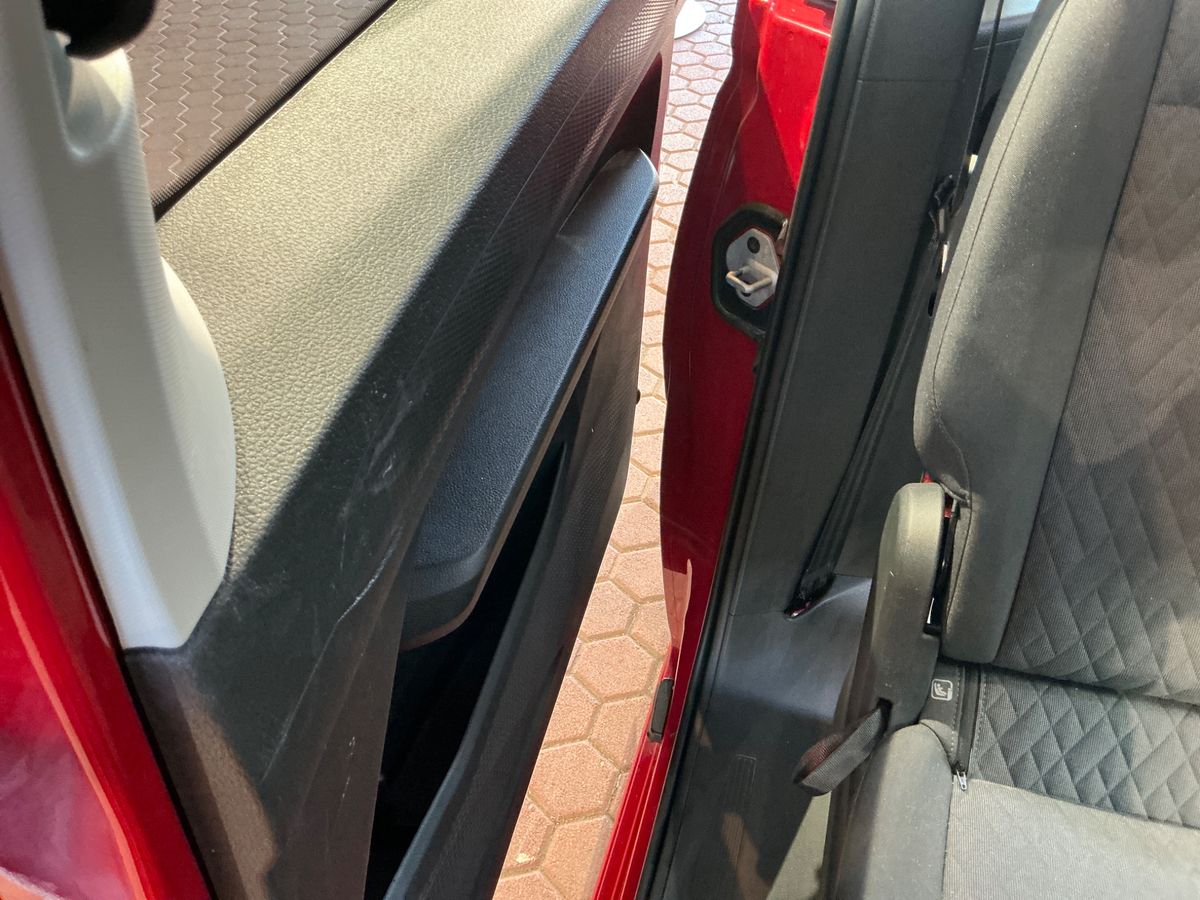 Volkswagen Caddy 2024 — photo 23