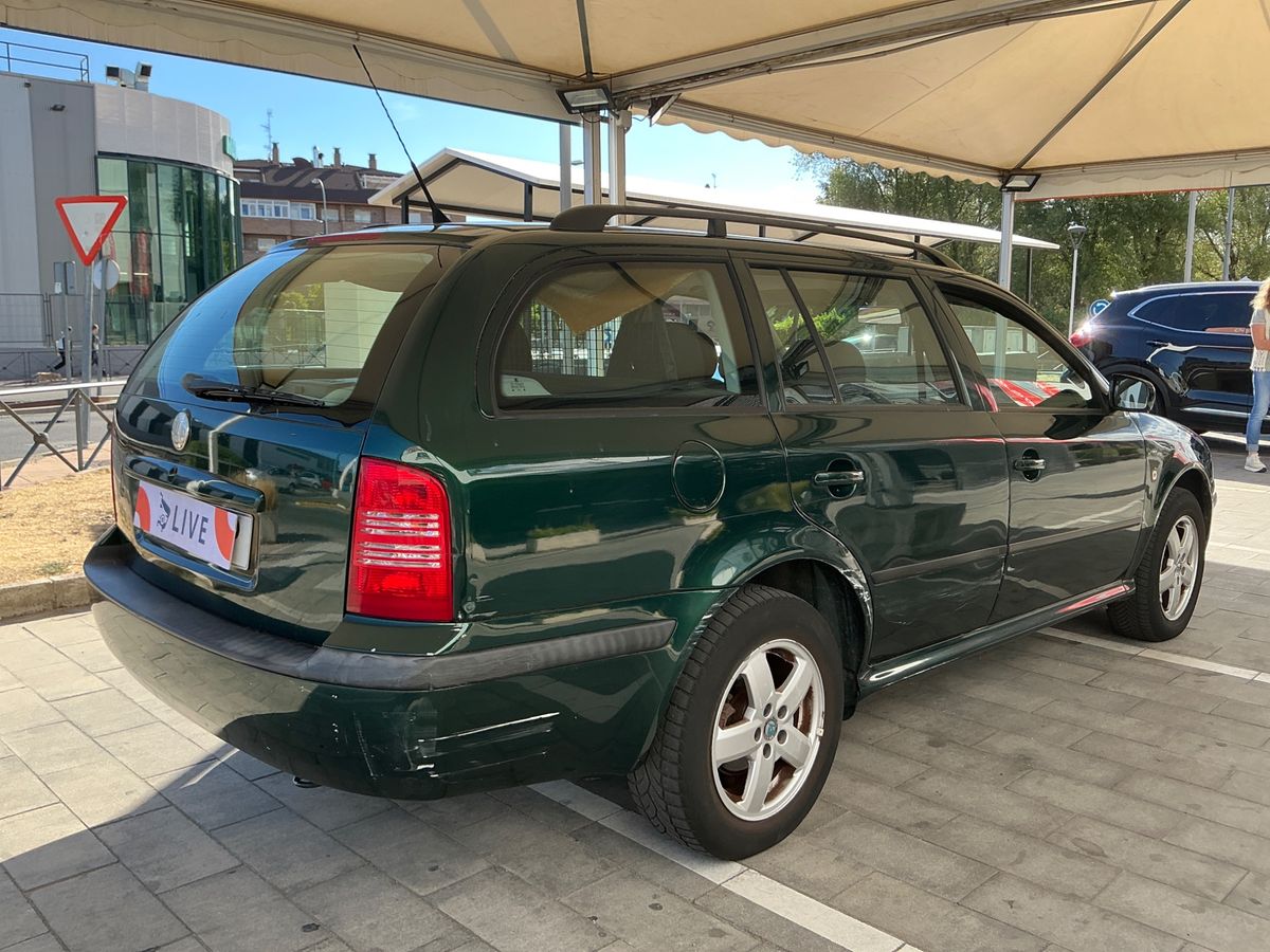 Skoda Octavia 2.0 Ambiente 4x4