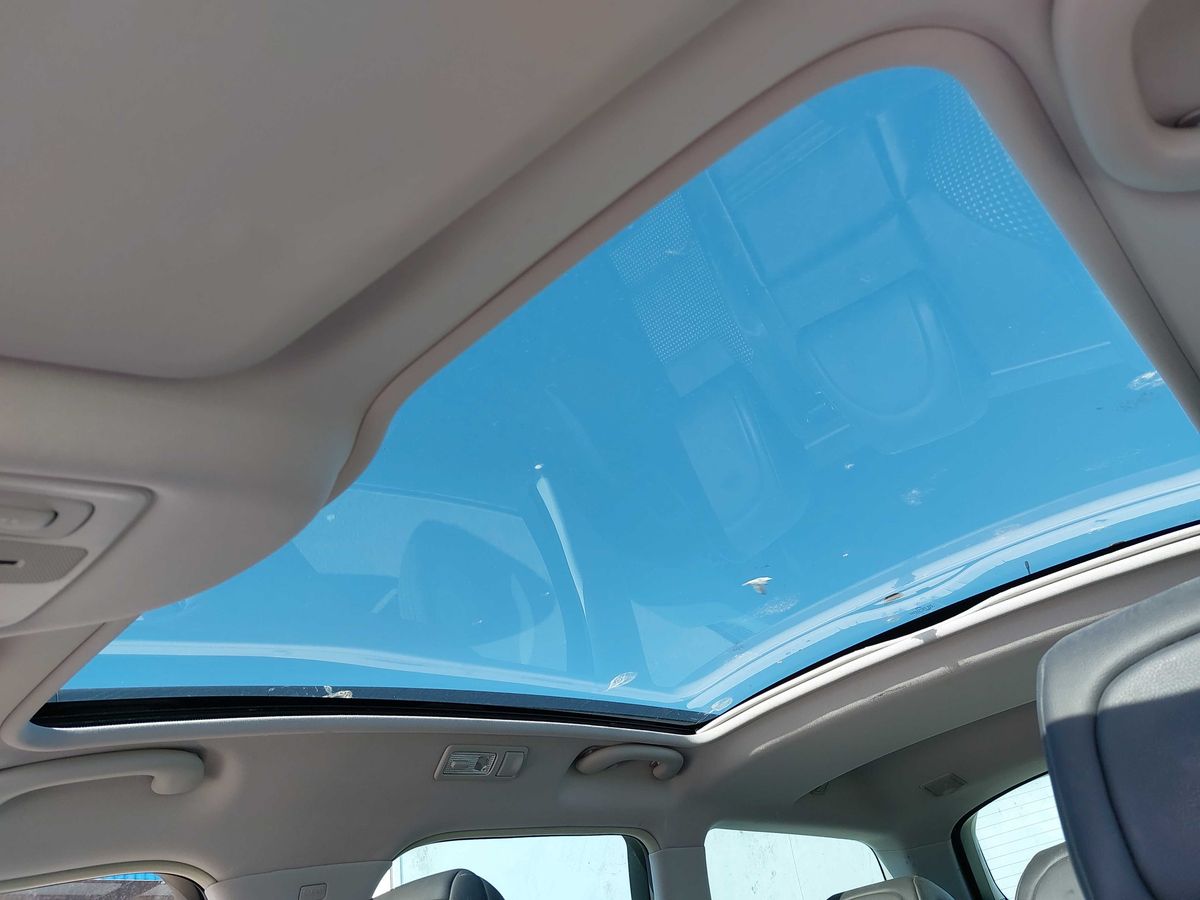 Citroen C5 2015 — photo 34