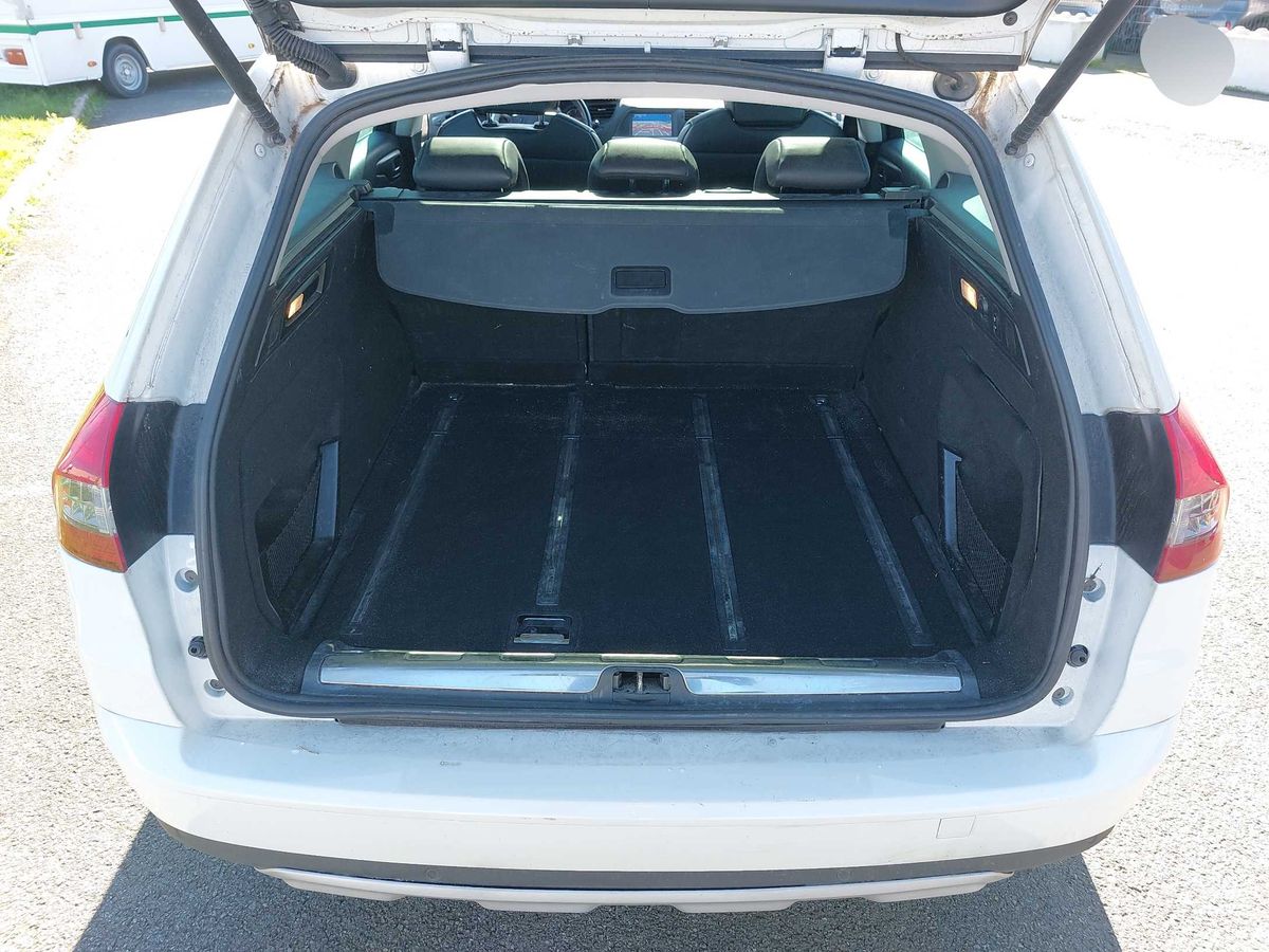 Citroen C5 2015 — photo 10
