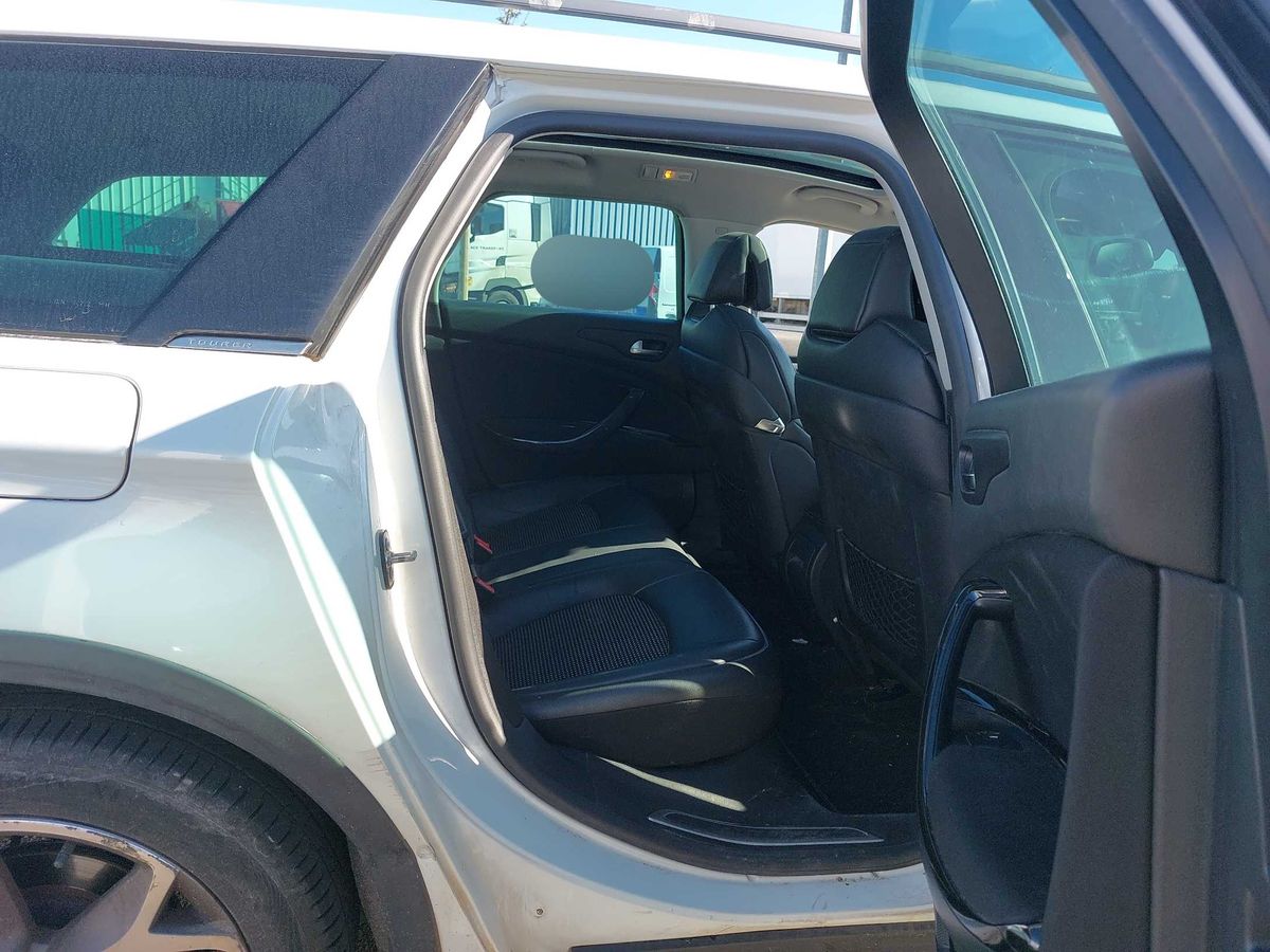 Citroen C5 2015 — photo 15