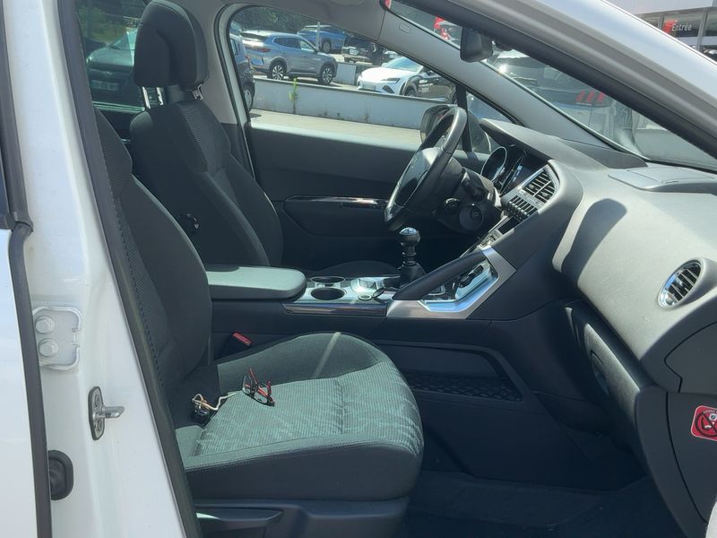 Peugeot 3008 1.6 HDi Allure 2013 – снимка 16