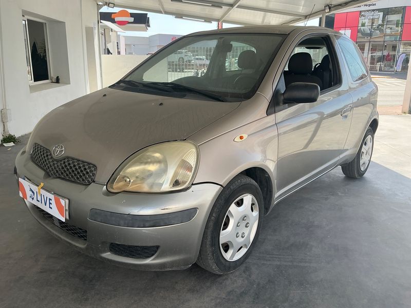 2003 Toyota Yaris