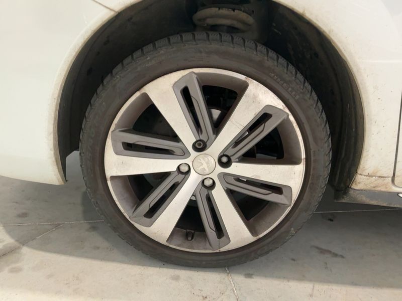 Peugeot 3008 1.6 Blue-HDi Féline 2016 – снимка 3