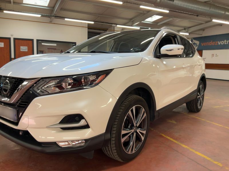 Nissan Qashqai 1.5 dCi Unique Edition — zdjęcie 2