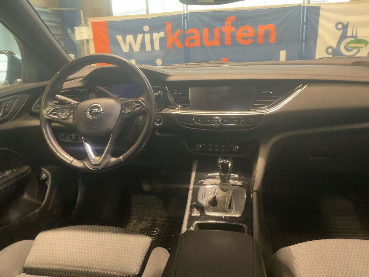 Opel Insignia 2020 — photo 19