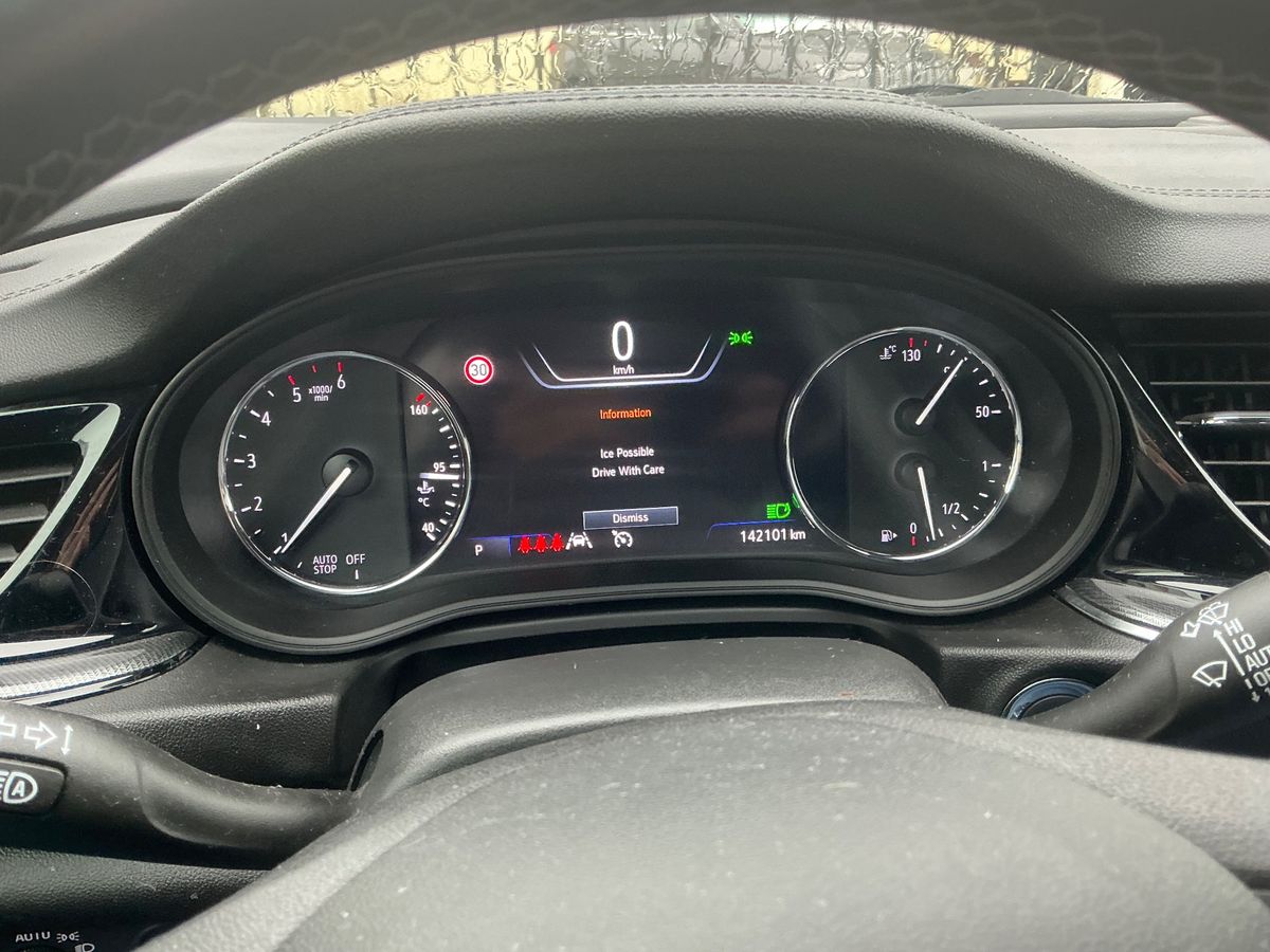 Opel Insignia 2020 — photo 20