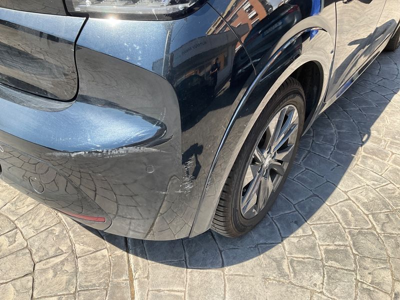 Peugeot 208 electric drive 100 kW Allure Pack 2021 – снимка 30