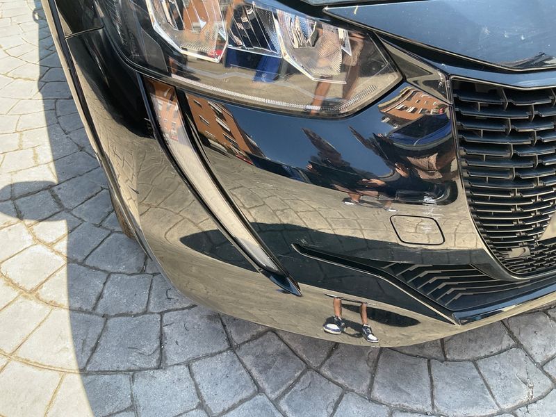 Peugeot 208 electric drive 100 kW Allure Pack 2021 – снимка 31