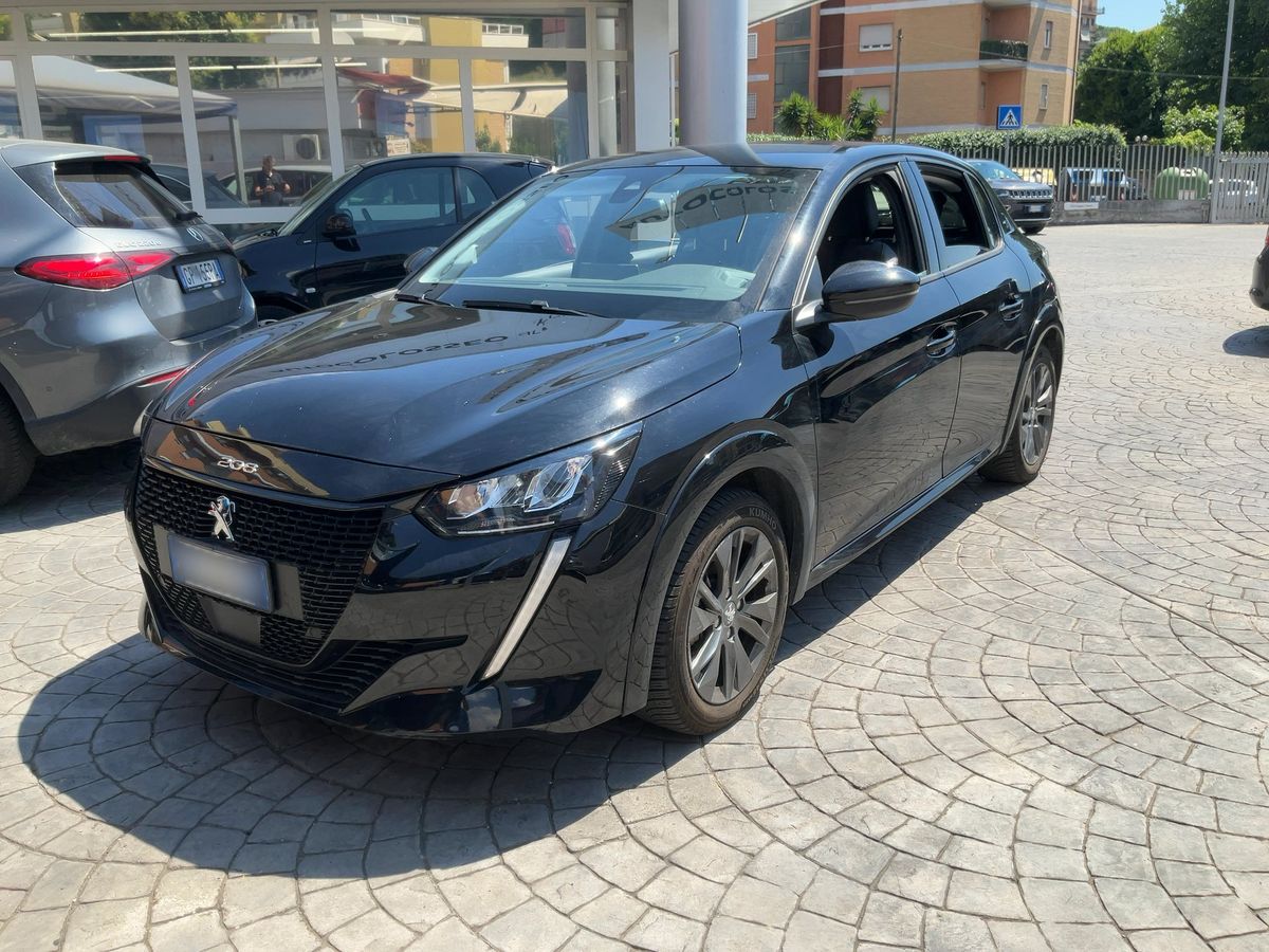 Peugeot 208 2021
