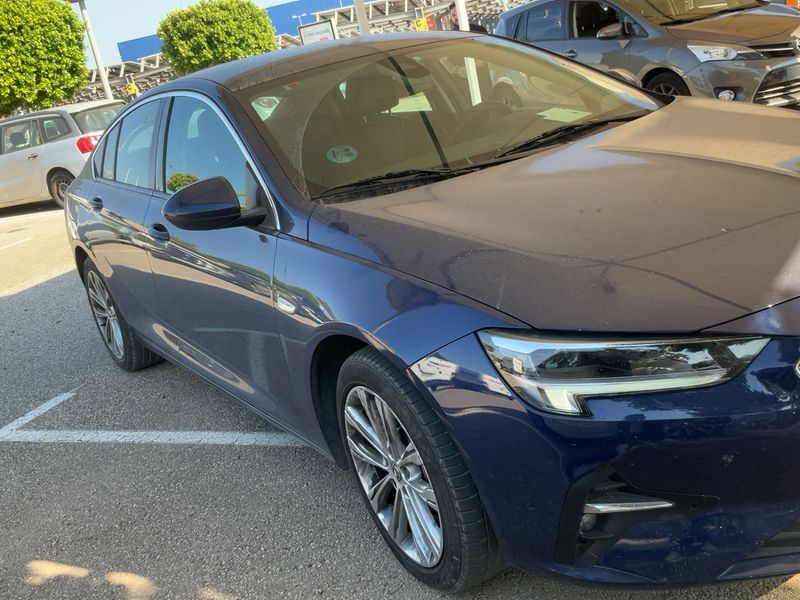 Opel Insignia Grand Sport 2.0 CDTI Business Elegance — zdjęcie 8