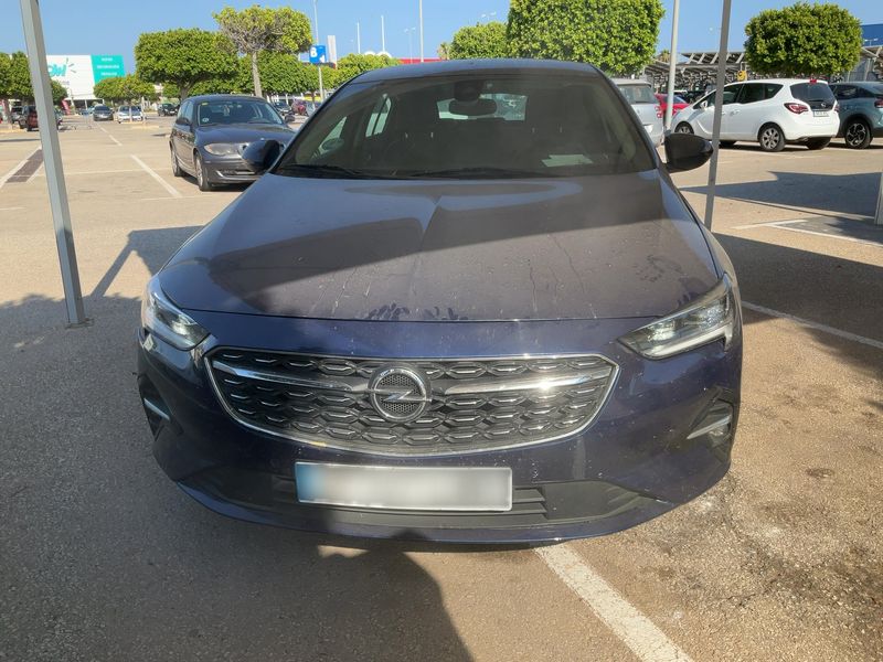 Opel Insignia Grand Sport 2.0 CDTI Business Elegance — zdjęcie 9