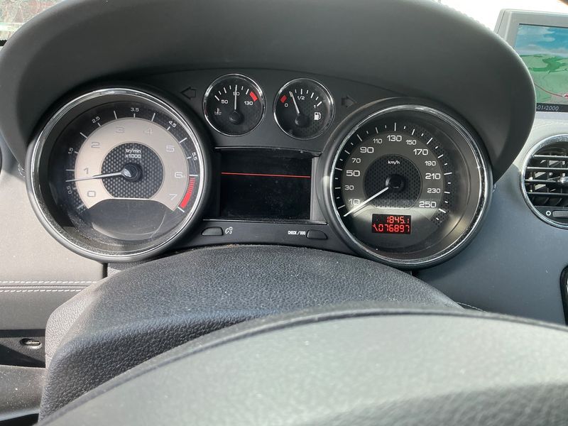 Peugeot RCZ 1.6 THP Basis — zdjęcie 13