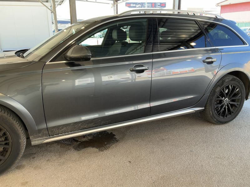 Audi A6 Allroad 3.0 V6 TDI clean diesel — zdjęcie 4