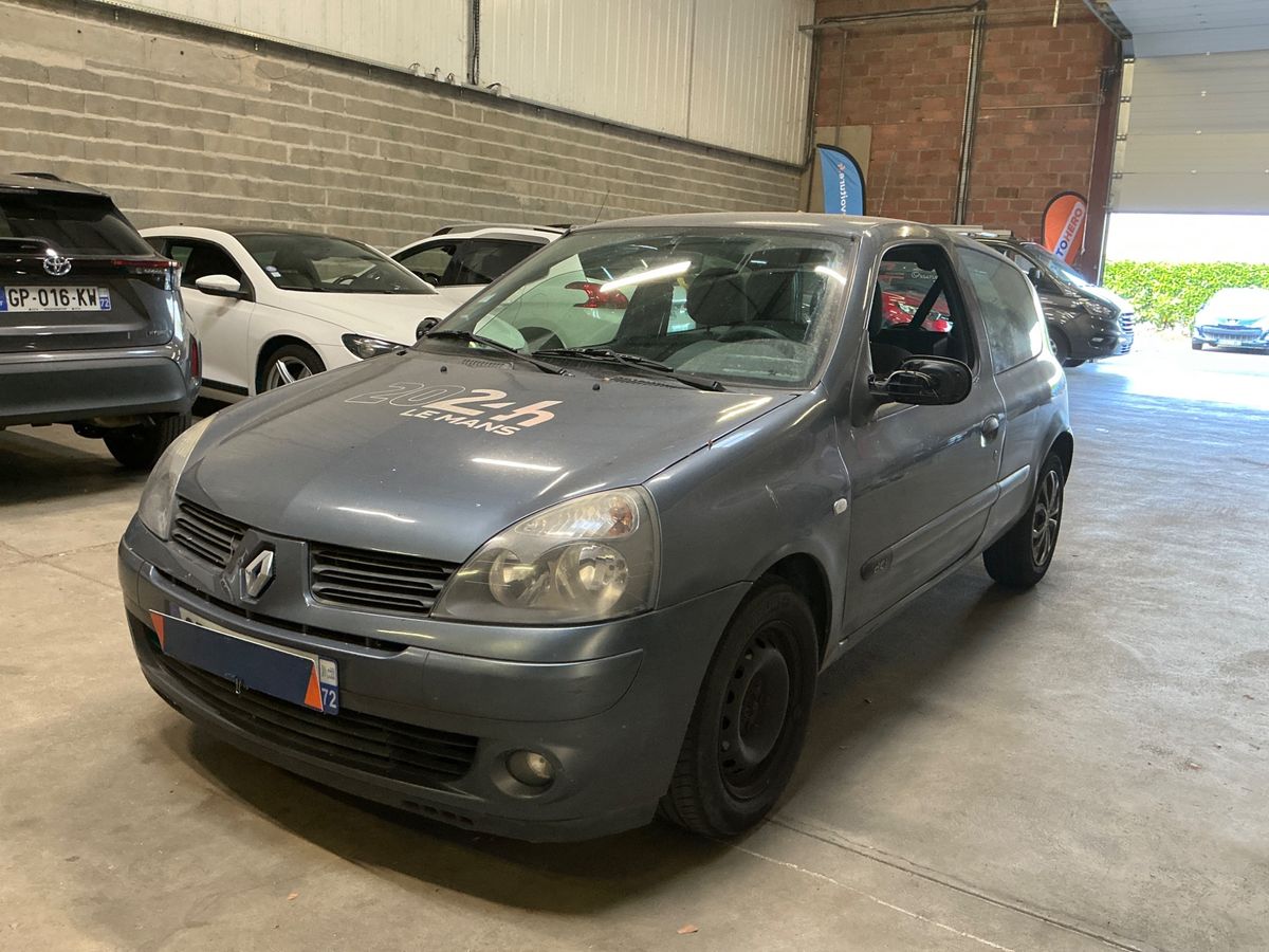 Renault Clio 2023
